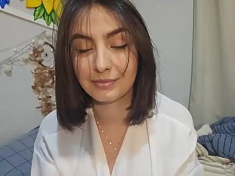 Juh castro online show from July 2026 07:31:01 PM