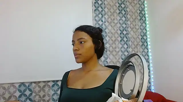 Snapshot of Isabellacarson chatting on July 2026 05:35:01 PM Isabellacarson online show from July 2026 05:35:01 PM