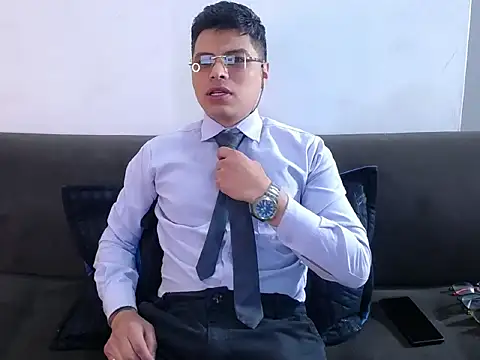 AquilesTaylor online show from June 2026 12:27:01 PM
