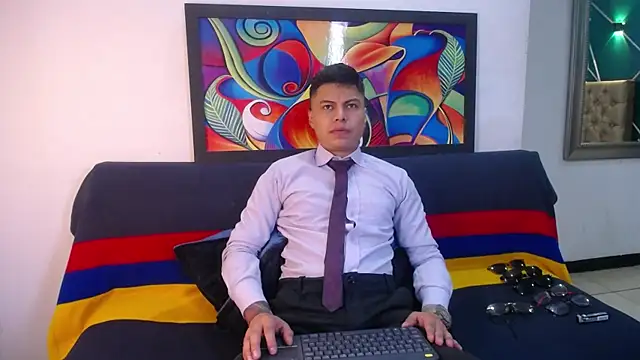 AquilesTaylor online show from June 2026 12:36:02 PM