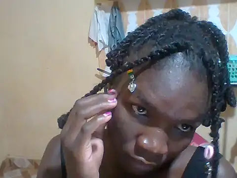Snapshot of Skylark612 chatting on July 2026 10:42:01 PM Skylark612 online show from July 2026 10:42:01 PM