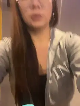 arilynn  online show from June 2026 05:51:02 PM