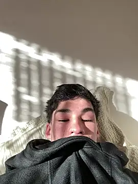 xxuserxx    online show from June 2026 08:15:01 PM
