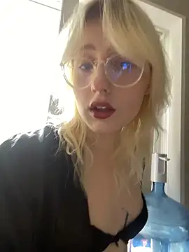 xp blondie online show from June 2026 07:24:01 AM