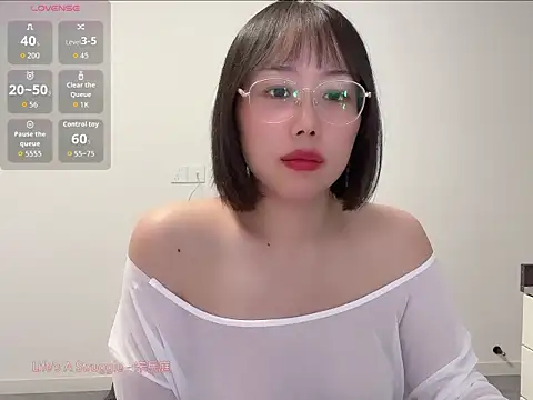 Snapshot of bazhuachushouguai chatting on June 2026 01:52:01 PM bazhuachushouguai online show from June 2026 01:52:01 PM