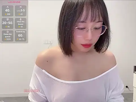 Snapshot of bazhuachushouguai chatting on June 2026 01:42:02 PM bazhuachushouguai online show from June 2026 01:42:02 PM