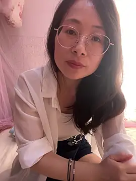 Snapshot of TangTang0530 chatting on July 2026 10:16:02 AM TangTang0530 online show from July 2026 10:16:02 AM