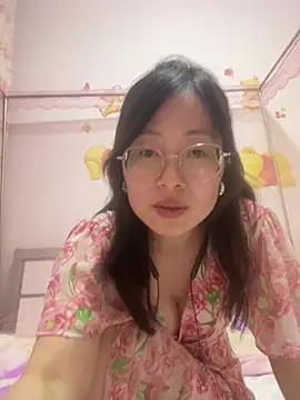 Snapshot of TangTang0530 chatting on June 2026 01:12:02 PM TangTang0530 online show from June 2026 01:12:02 PM