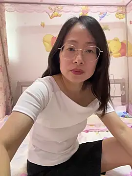 Snapshot of TangTang0530 chatting on June 2026 09:47:01 AM TangTang0530 online show from June 2026 09:47:01 AM