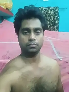 Snapshot of gigolo143too chatting on May 2026 08:25:01 PM gigolo143too online show from May 2026 08:25:01 PM