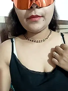 Snapshot of Archana_32 chatting on July 2026 01:16:01 AM Archana 32 online show from July 2026 01:16:01 AM