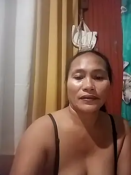 Snapshot of Queenslay chatting on July 2026 10:56:02 AM Queenslay online show from July 2026 10:56:02 AM