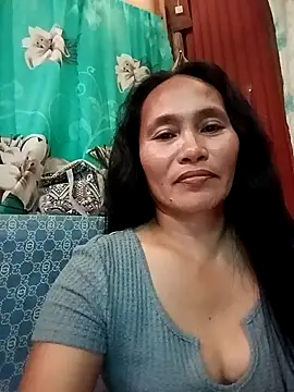 Snapshot of Queenslay chatting on July 2026 02:07:02 AM Queenslay online show from July 2026 02:07:02 AM