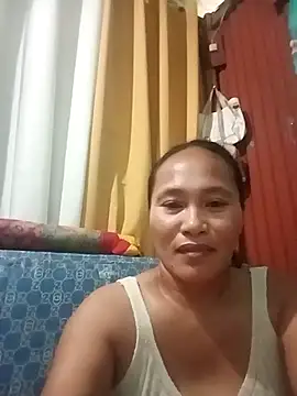 Snapshot of Queenslay chatting on July 2026 10:17:01 PM Queenslay online show from July 2026 10:17:01 PM