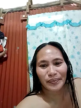 Snapshot of Queenslay chatting on July 2026 01:01:01 AM Queenslay online show from July 2026 01:01:01 AM