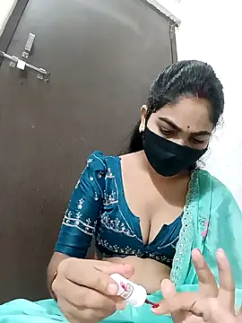 Snapshot of savita97567 chatting on June 2026 03:01:01 PM savita97567 online show from June 2026 03:01:01 PM