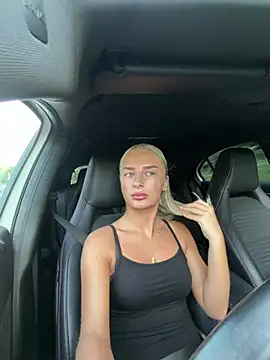 Millymae  online show from June 2026 06:18:02 AM