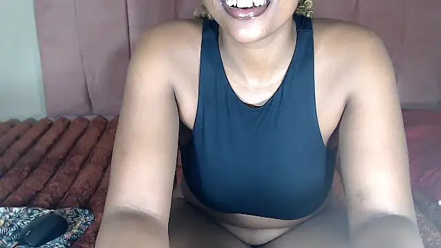 Snapshot of TallCandyx chatting on June 2026 11:32:02 AM TallCandyx online show from June 2026 11:32:02 AM