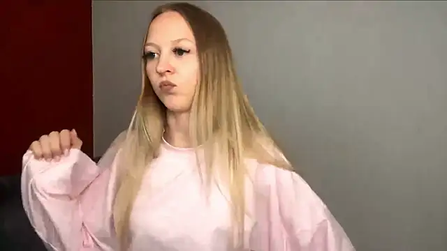 AilenePewo online show from June 2026 11:33:01 AM