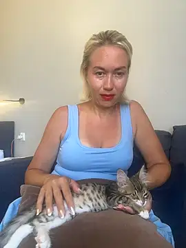 Snapshot of Amanda_Seyfried chatting on July 2026 01:23:01 PM Amanda Seyfried online show from July 2026 01:23:01 PM