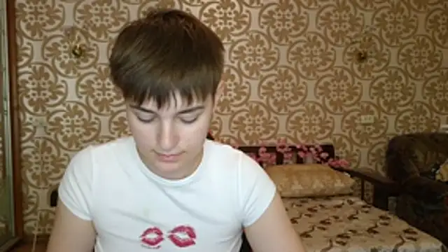 EmyHills online show from July 2026 06:14:02 PM