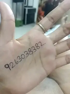 SEXY POOJA234 online show from June 2026 06:30:01 PM