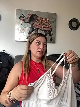 pamelaQenn2 online show from July 2026 08:48:01 PM