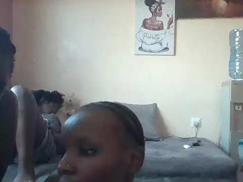 Prettypappi77 online show from June 2026 12:10:02 PM