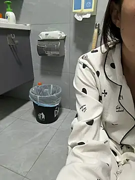 Snapshot of Xiao_Mao_meow chatting on July 2026 02:35:02 AM Xiao Mao meow online show from July 2026 02:35:02 AM