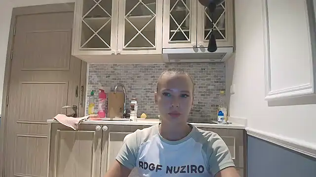 Linnea analochka online show from June 2026 12:54:02 PM