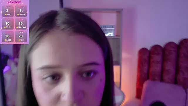 Snapshot of CamilleBlair_ chatting on June 2026 07:36:02 PM CamilleBlair online show from June 2026 07:36:02 PM