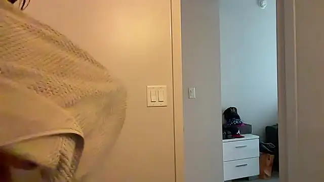 allyanalangell online show from July 2026 04:43:02 PM