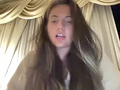 Peaches0777 online show from June 2026 12:38:01 AM
