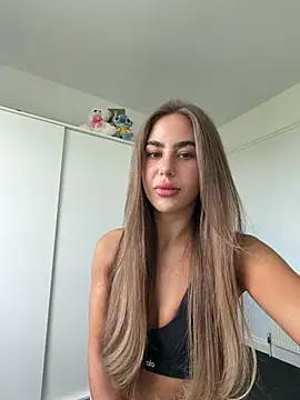 Snapshot of Nikola_Olivia chatting on June 2026 10:48:01 AM Nikola Olivia online show from June 2026 10:48:01 AM