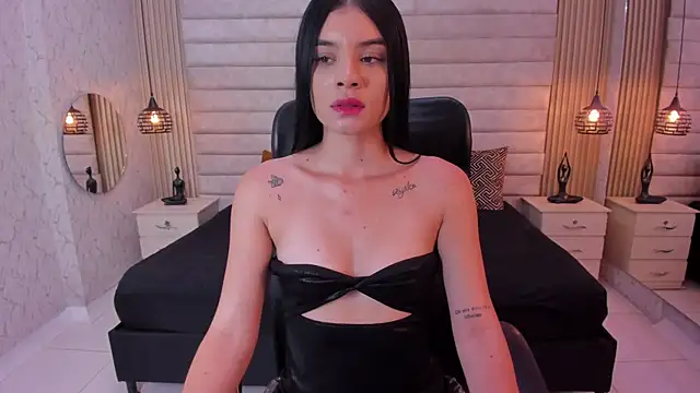 Snapshot of Cloe_Monroee_ chatting on July 2026 08:26:01 PM Cloe Monroee online show from July 2026 08:26:01 PM