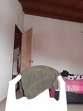 Snapshot of Axel_Noctra chatting on June 2026 01:27:02 PM Axel Noctra online show from June 2026 01:27:02 PM