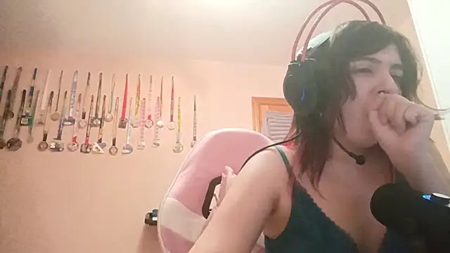 bunnyhoneylovehands online show from July 2026 10:43:02 PM
