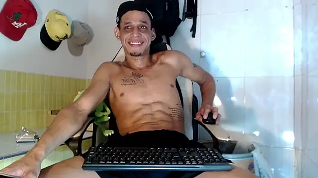 Snapshot of Brendt_Hotx chatting on July 2026 09:21:01 AM Brendt Hotx online show from July 2026 09:21:01 AM