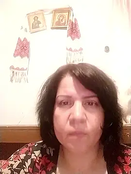 LinaLuna999 online show from June 2026 06:02:01 PM
