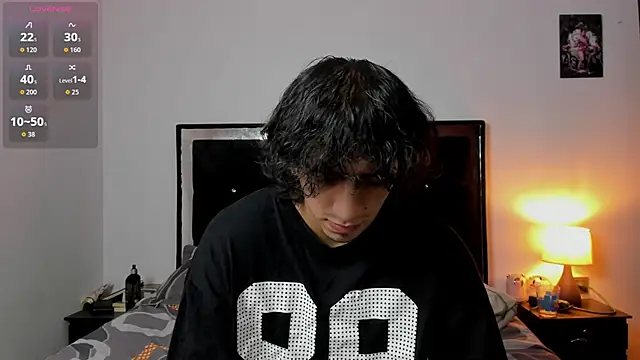 Snapshot of Shy_Mateo chatting on June 2026 09:48:01 PM Shy Mateo online show from June 2026 09:48:01 PM