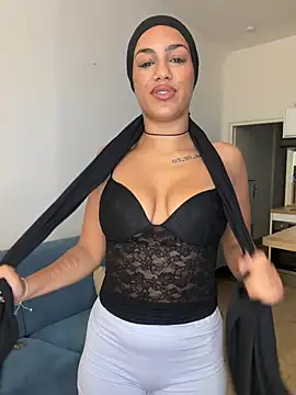 Snapshot of nadiabnssd chatting on July 2026 12:44:02 PM nadiabnssd online show from July 2026 12:44:02 PM