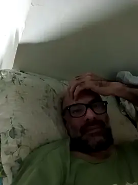 Snapshot of Italianman21 chatting on June 2026 07:07:02 AM Italianman21 online show from June 2026 07:07:02 AM