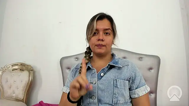 azulskyer online show from June 2026 01:55:02 AM