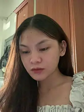 Snapshot of Weevi10 chatting on July 2026 06:37:02 AM Weevi10 online show from July 2026 06:37:02 AM