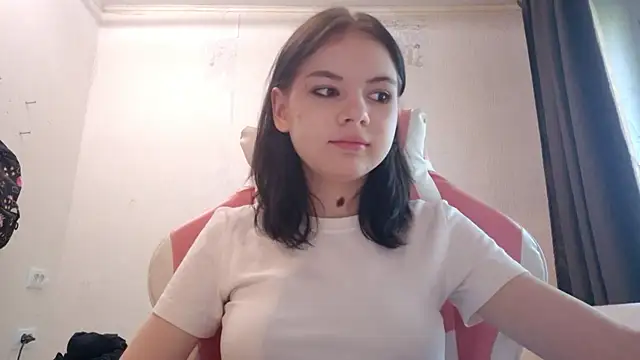 MilaTease online show from June 2026 05:07:02 AM