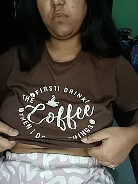 MissRiyaLive online show from July 2026 10:44:01 AM