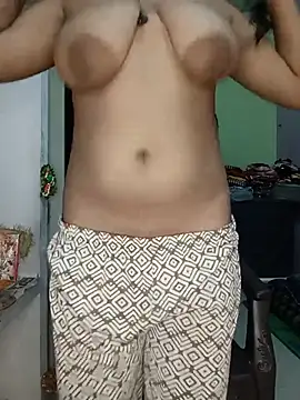 MissRiyaLive online show from July 2026 07:44:02 PM