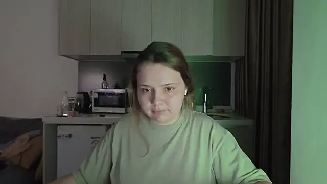 InoriGirl online show from June 2026 04:06:01 PM