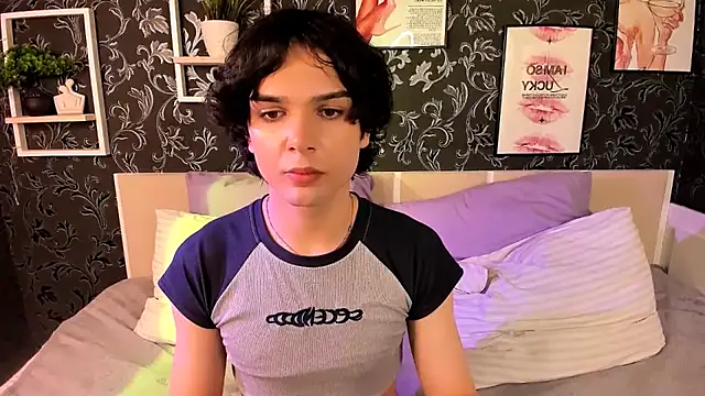 Snapshot of RubyMote chatting on July 2026 07:54:01 PM RubyMote online show from July 2026 07:54:01 PM