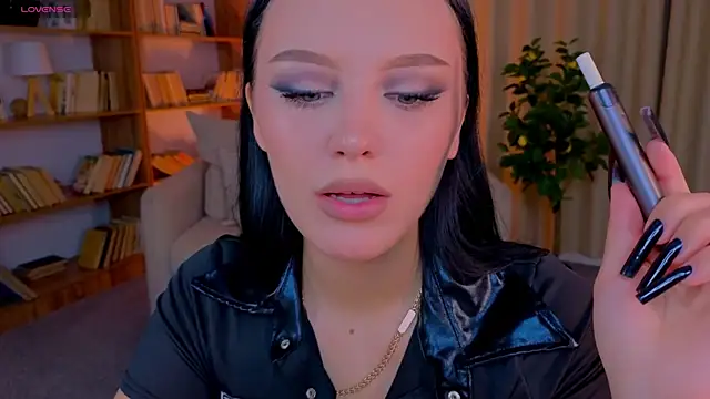 Snapshot of Cassadyy chatting on July 2026 02:33:02 AM Cassadyy online show from July 2026 02:33:02 AM